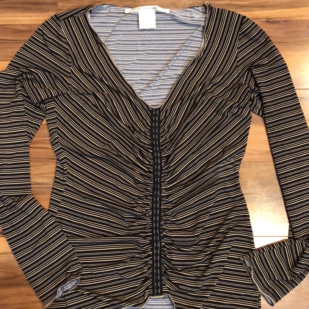 Max Studio v-neck top w/ embellished middle